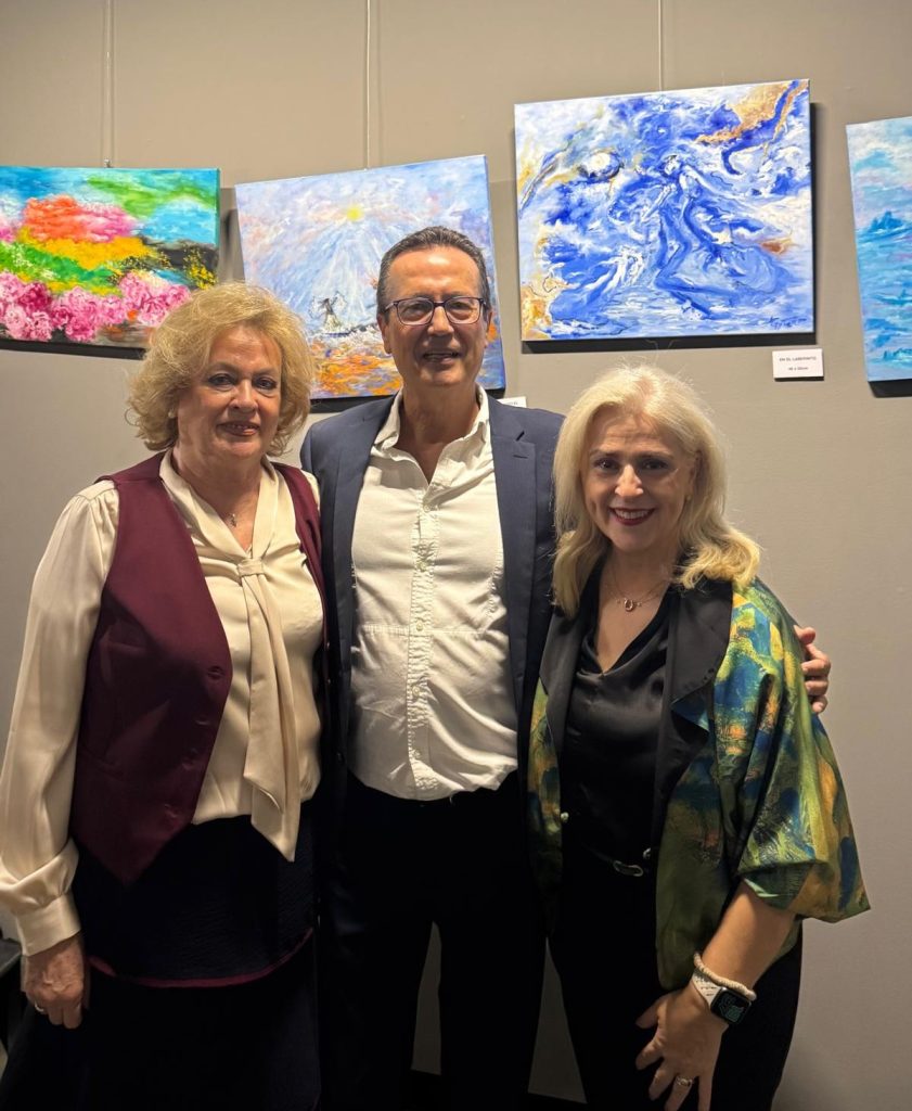 Mayte Pedraza, José Manuel Dolader y Ana Isabel Lima en la inauguración.